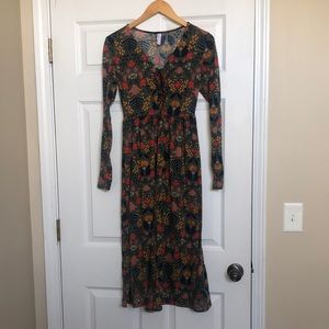 Xhilaration XS long sleeved multicolored dress